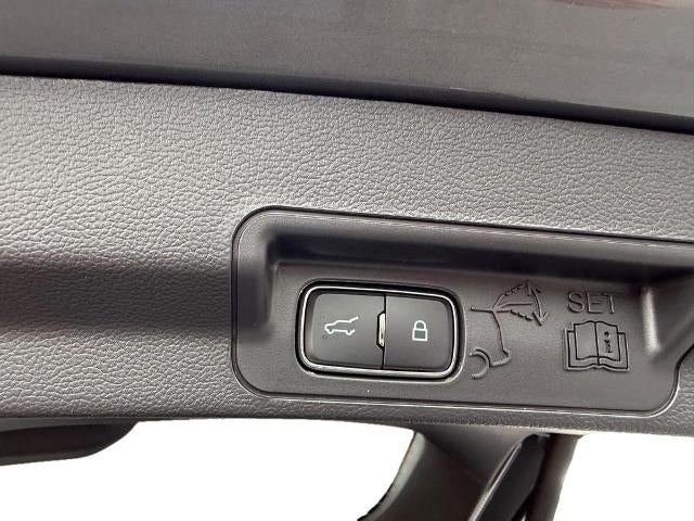 2027 Ford Explorer Platinum™