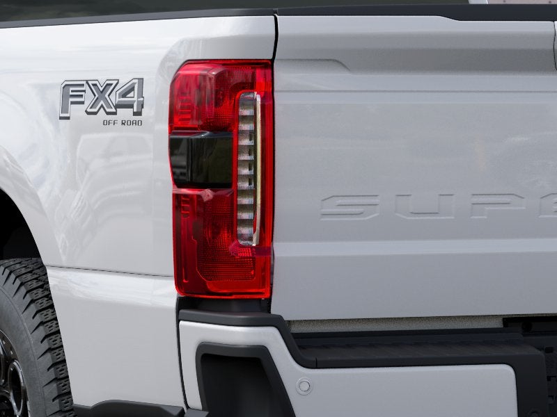 2027 Ford Super Duty F-350® XLT