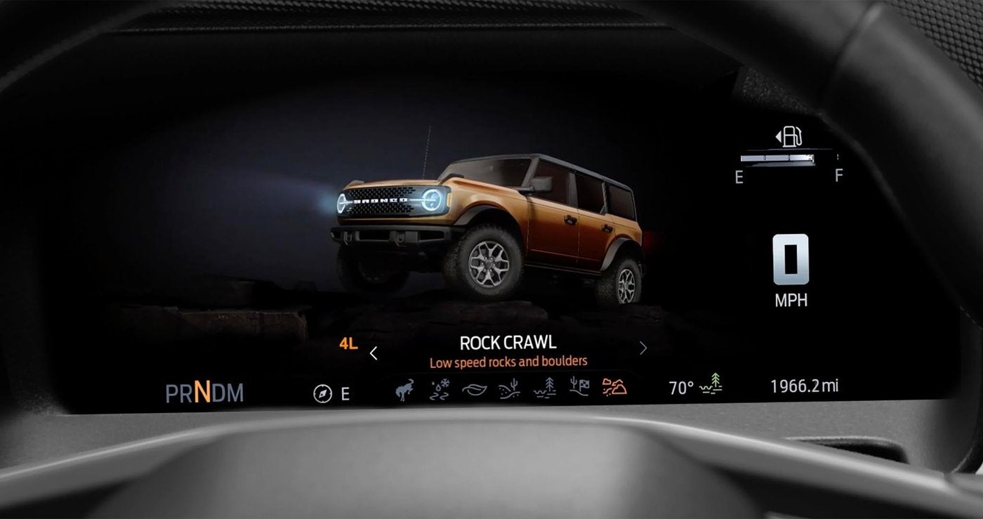 Ford Bronco digital cluster showing Rock Crawl drive mode and vehicle status, Farmington MO